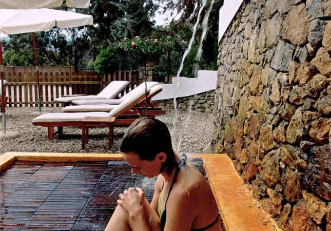 Las mejores habitaciones en Balneario de Lanjarón. Disfruta  nuestro Spa y Masaje en Granada